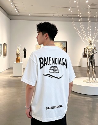 Balenciaga White Logo Short-Sleeve T-Shirt view 5