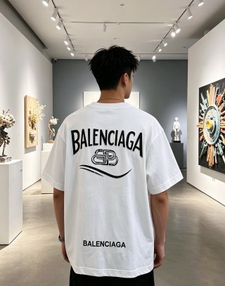 Balenciaga White Logo Short-Sleeve T-Shirt view 7