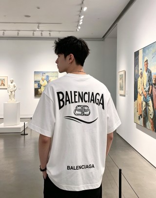 Balenciaga White Logo Short-Sleeve T-Shirt view 8