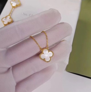 Van Cleef & Arpels Vintage Alhambra Four-Leaf Clover Gold Necklace