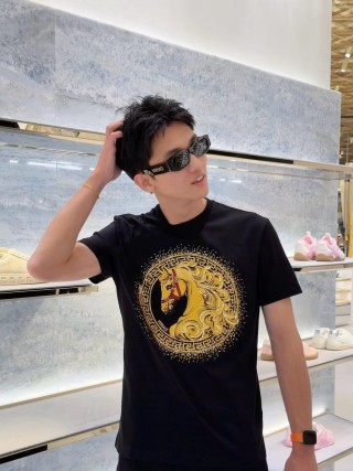 Versace Gold Horse Medusa Black T-Shirt view 3