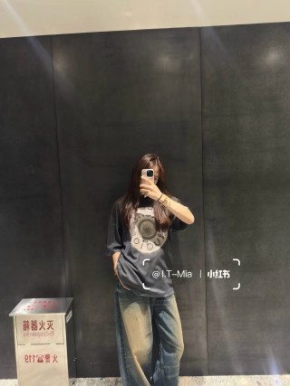 Acne Studios Oversized Black Graphic T-Shirt view 3