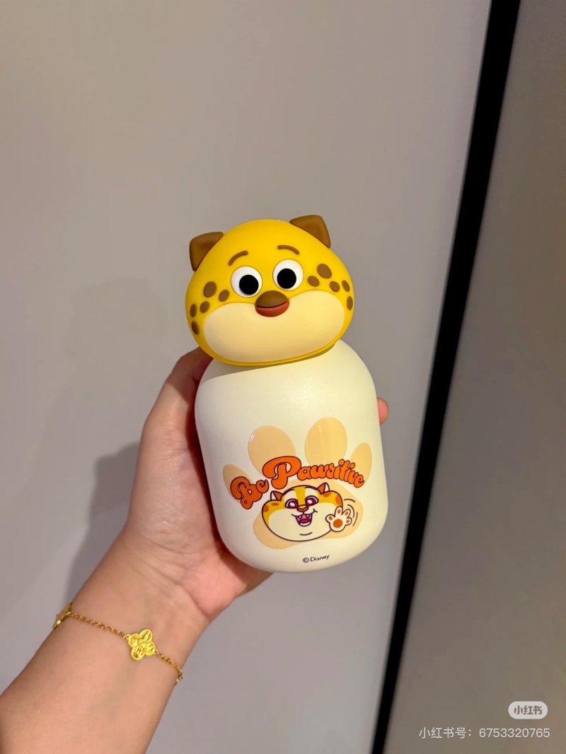 Leopard Officer Cute Animal Character Figure - Yellow & Cream view
