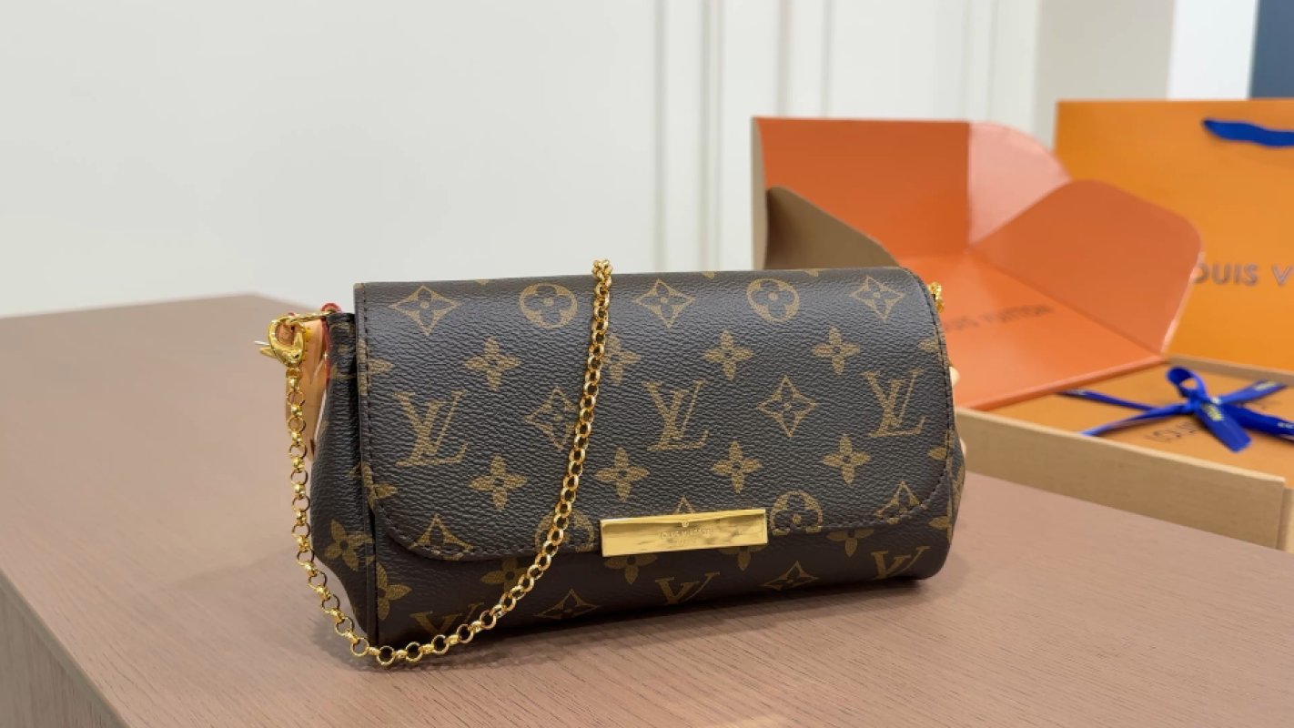 Louis Vuitton Monogram Chain Shoulder Bag Brown