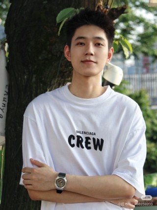 Cream Oversized Graphic T-Shirt with Distressed Logo Print view 3