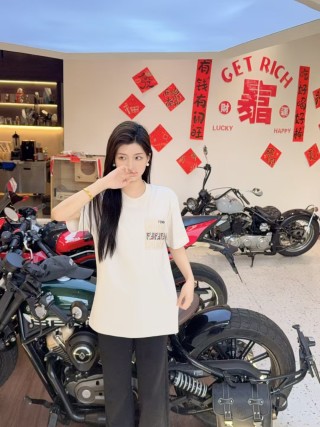 Fendi White Logo Print Short Sleeve T-Shirt