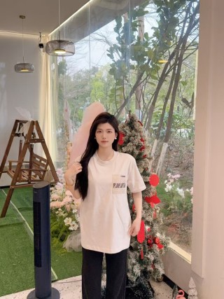 Fendi White Logo Print Short Sleeve T-Shirt view 7