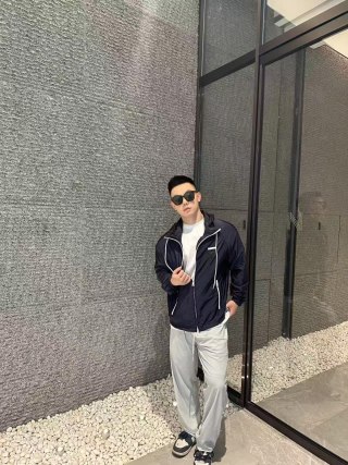 Stone Island Navy Nylon Hooded Windbreaker Jacket view 3