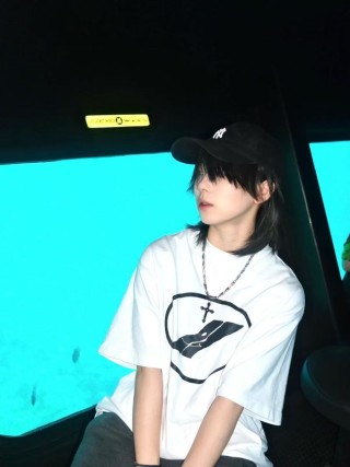 White Short Sleeve T-Shirt with Black Graphic Print view 4