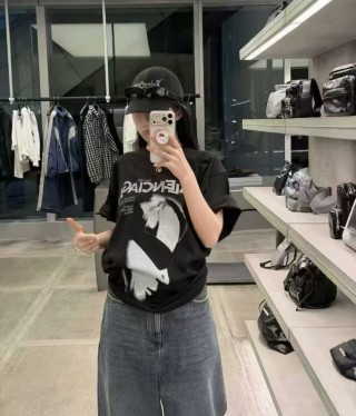 Balenciaga Graphic Print Black T-Shirt view 3