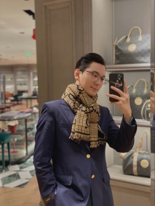 Gucci GG Monogram Wool Blend Scarf - Black & Gold view 2