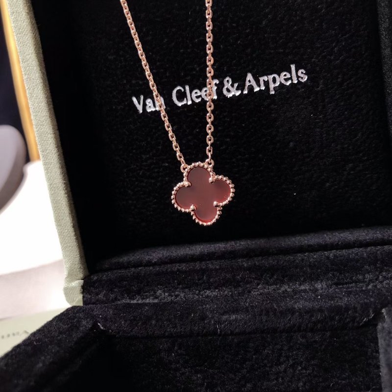 Van Cleef & Arpels Vintage Alhambra Four Leaf Clover Necklace Rose Gold view