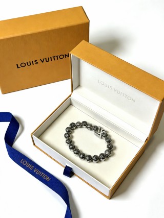 Louis Vuitton LV Monogram Bead Silver Bracelet view 3