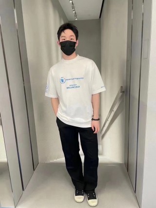 Balenciaga World Food Programme White T-Shirt view 2