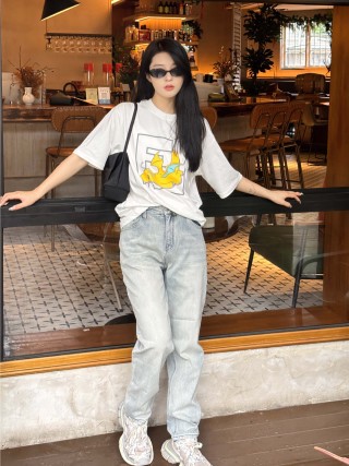 Light Wash Straight Leg Denim Jeans