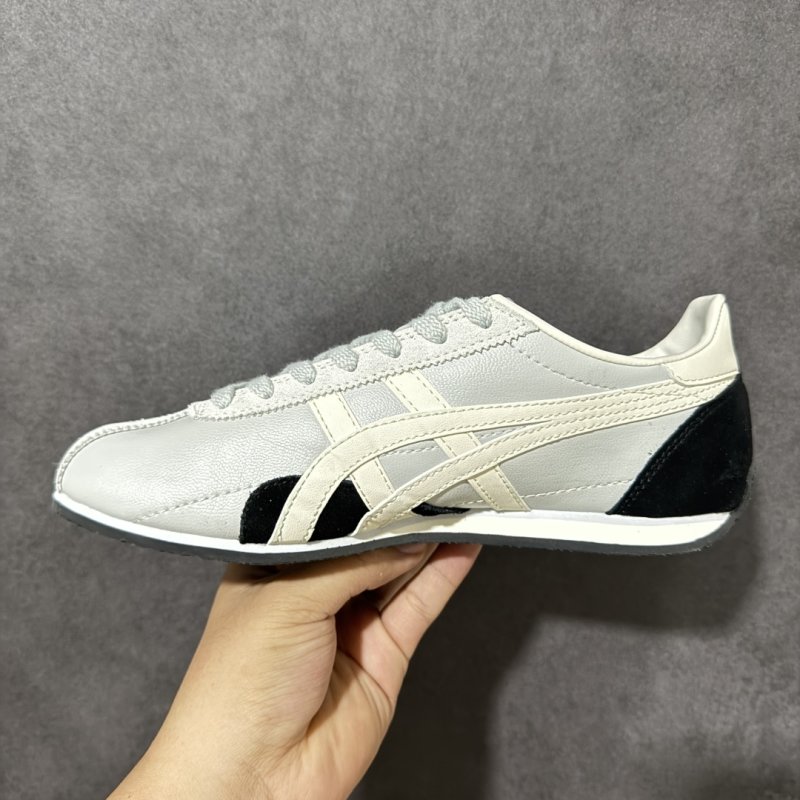 Onitsuka Tiger Runspark White Black Low Top Casual Sneaker view