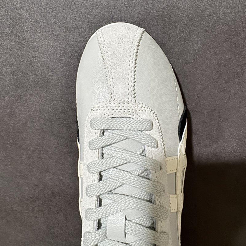 Onitsuka Tiger Runspark White Black Low Top Casual Sneaker view