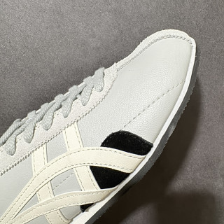 Onitsuka Tiger Runspark White Black Low Top Casual Sneaker view 9