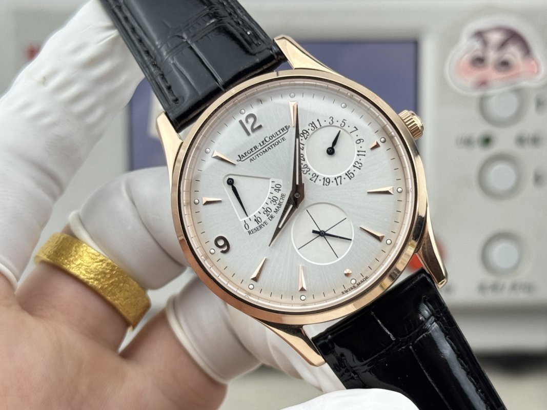 Jaeger-LeCoultre Master Ultra Thin Reserve de Marche 39mm Silver Dial view