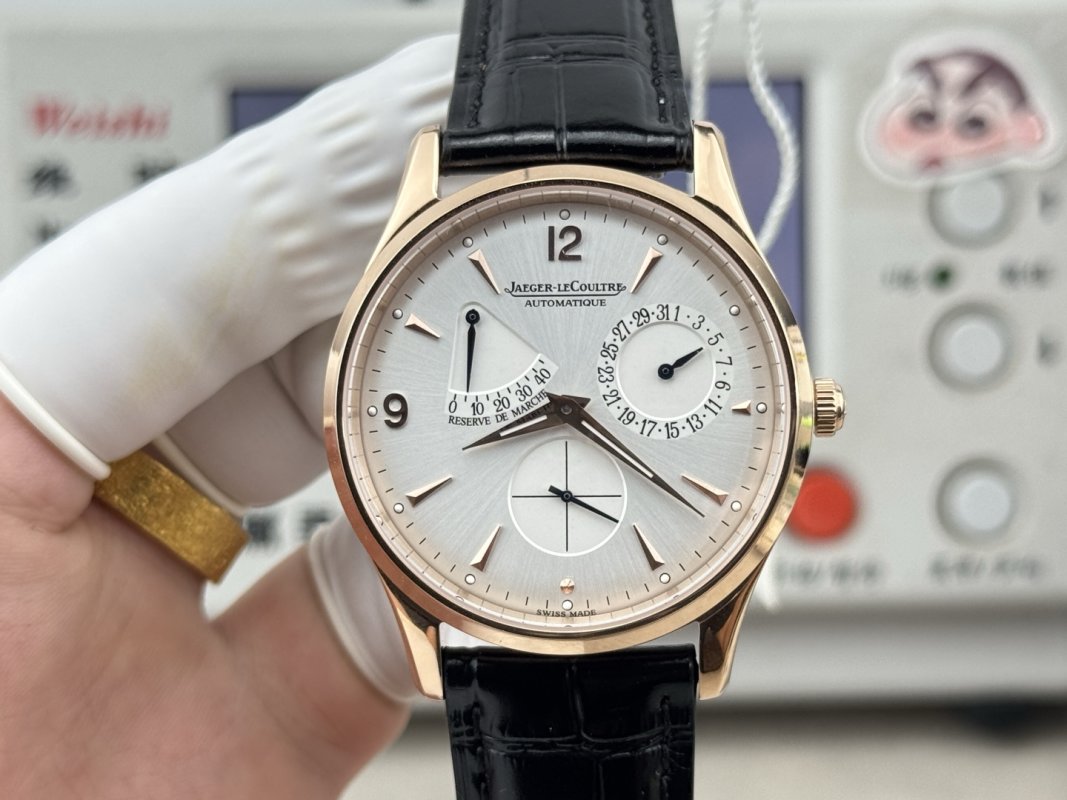 Jaeger-LeCoultre Master Ultra Thin Reserve de Marche 39mm Silver Dial view