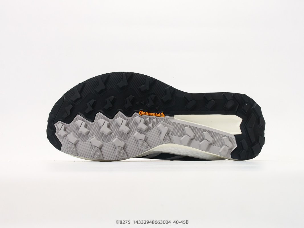 Adidas Terrex Freehiker 3 Low GTX White Black Hiking Shoe view