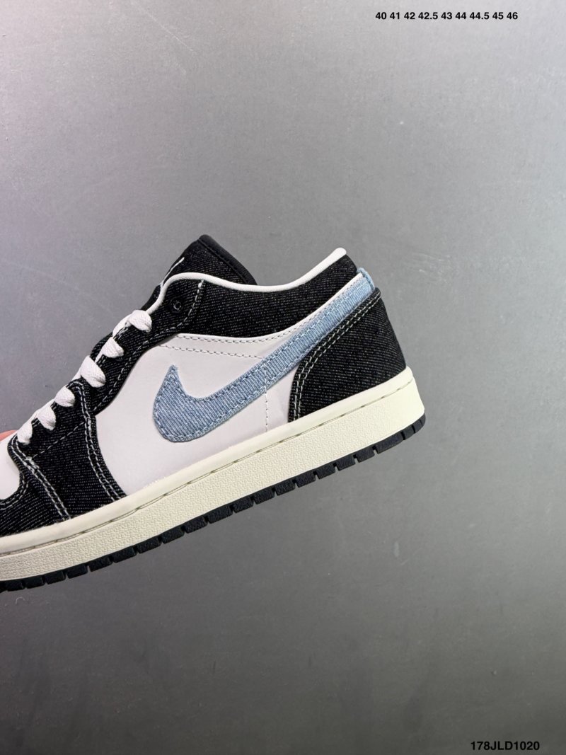 Jordan Air Jordan 1 Low Black White University Blue view