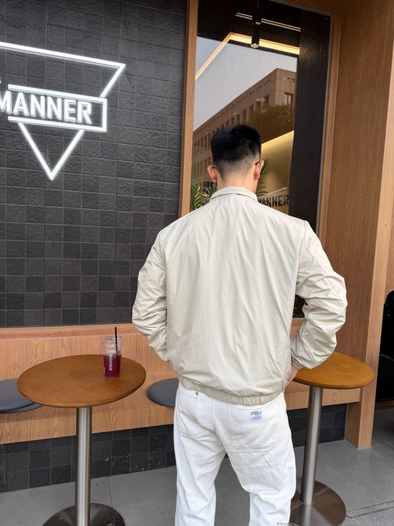 Nike Beige Windbreaker Jacket Replica - Lightweight Full Zip view