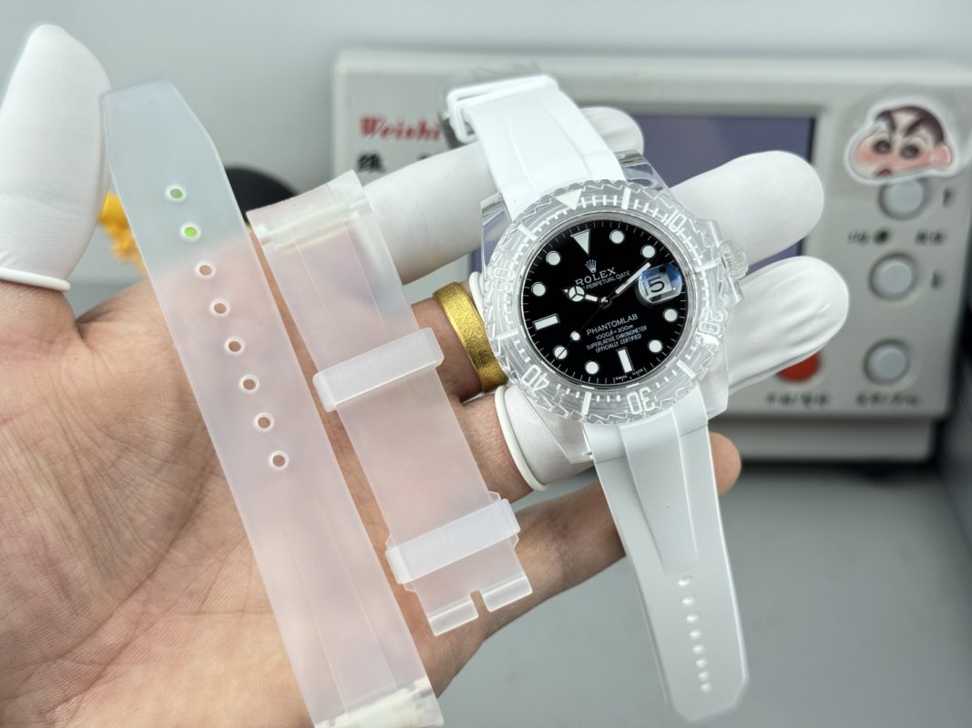 Rolex Submariner Phantom Lab Crystal White 40mm UA Replica Watch view