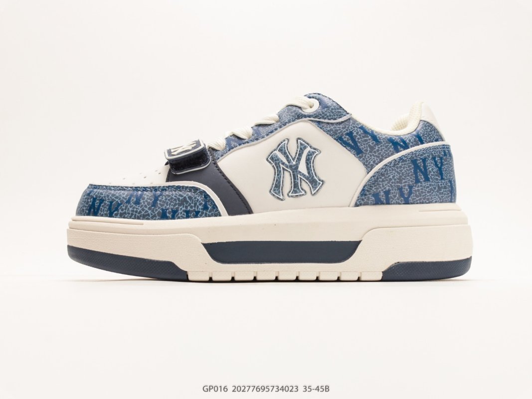 MLB Chunky Liner PU Blue Crackle Cream Navy Low-Top Sneaker