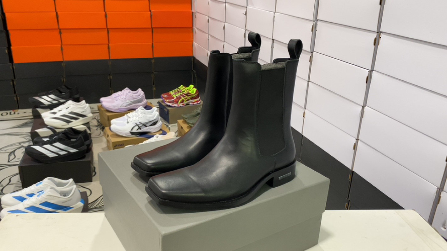 Balenciaga Chelsea High-Top Square Toe Boot Black
