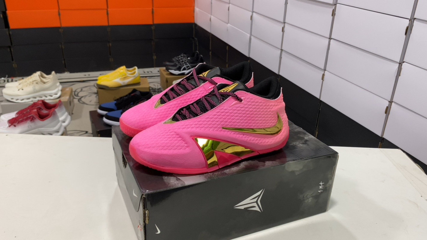 Nike Ja 4 Morant Basketball Shoe Hyper Pink