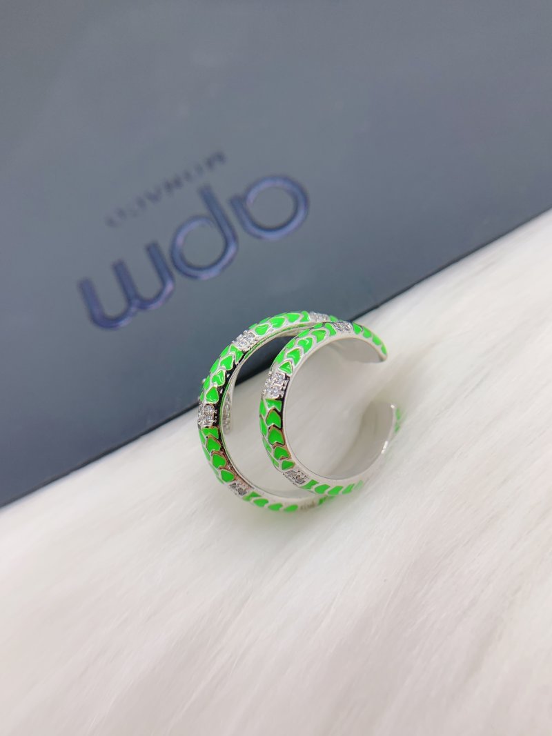 APM Monaco Neon Green Snake Ear Cuff Replica view
