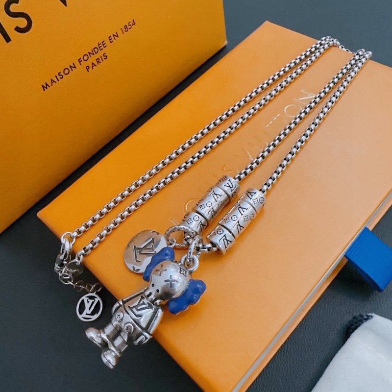 Louis Vuitton LV Replica Silver Pendant Chain Necklace - Unisex view