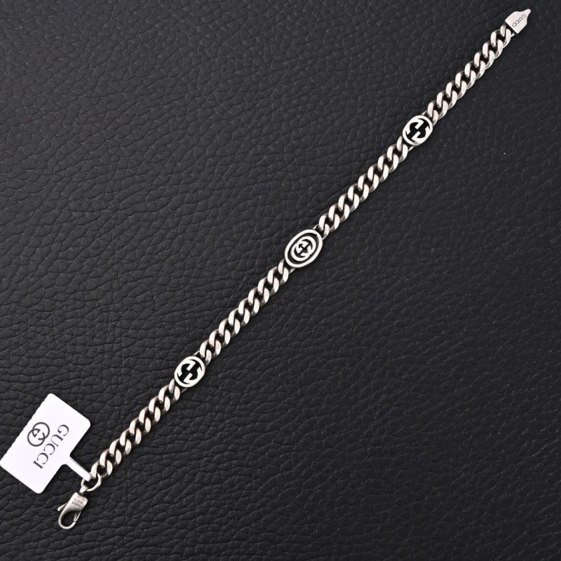 Gucci Interlocking G Silver Chain Bracelet 21cm view