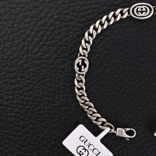 Gucci Interlocking G Silver Chain Bracelet 21cm view 3