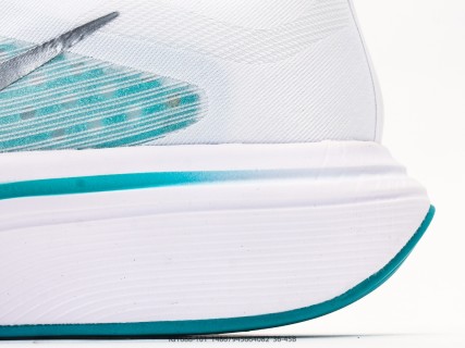 Nike Air Zoom Pegasus Plus 2 White Turquoise Low-Top Running Shoe view 7