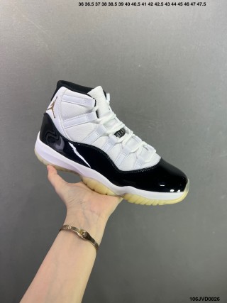 Jordan Air Jordan 11 Retro Concord White Black view 4
