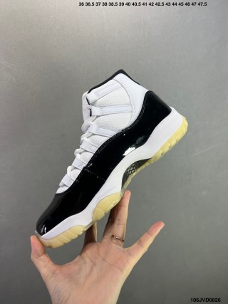 Jordan Air Jordan 11 Retro Concord White Black view 5