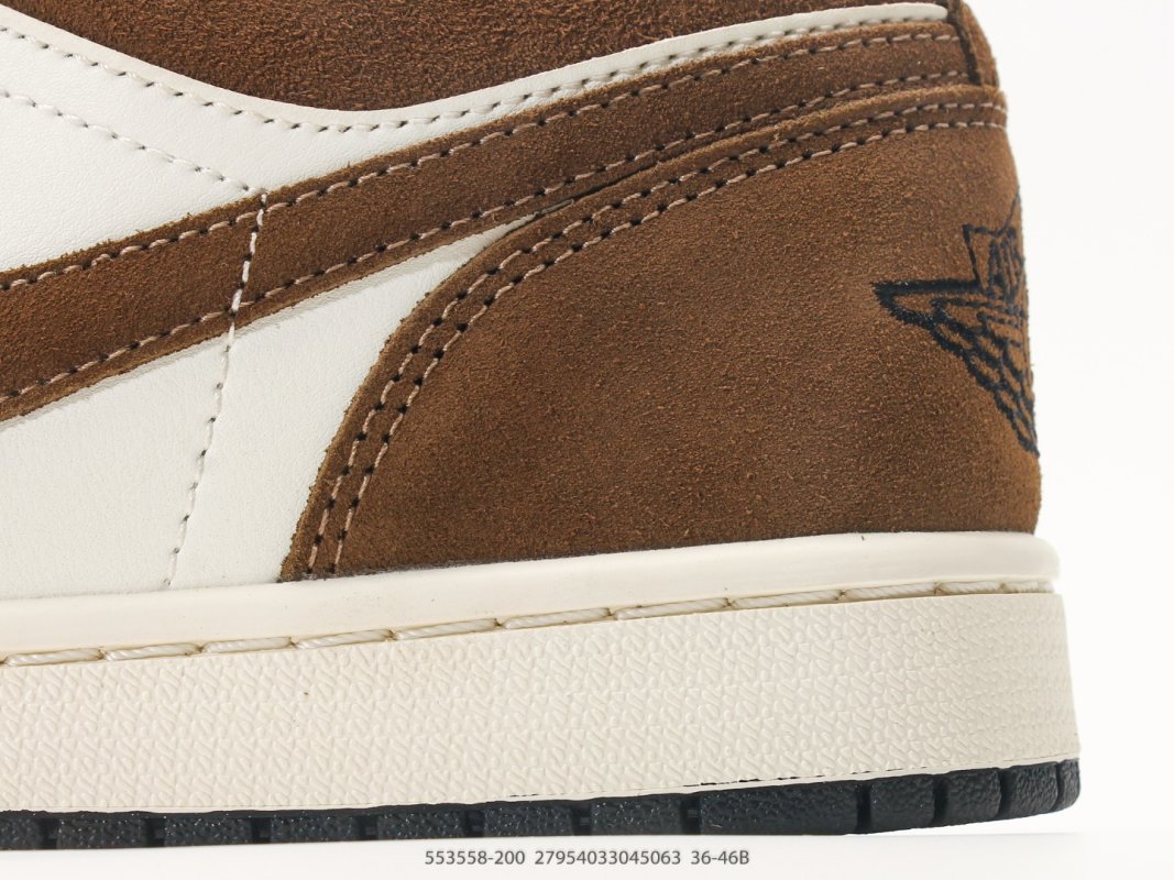 Jordan Air Jordan 1 Low Mocha Brown Cream 553558-200 view