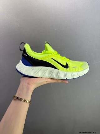Nike Free Run Volt Black White Training Shoe view 3