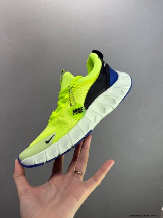 Nike Free Run Volt Black White Training Shoe view 5