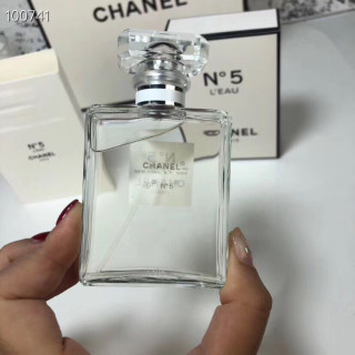 Chanel No. 5 L'Eau Women's Fragrance 100ml Replica view 3