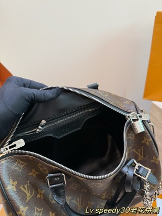 Louis Vuitton Speedy 30 Soft Monogram Handbag Brown view 9
