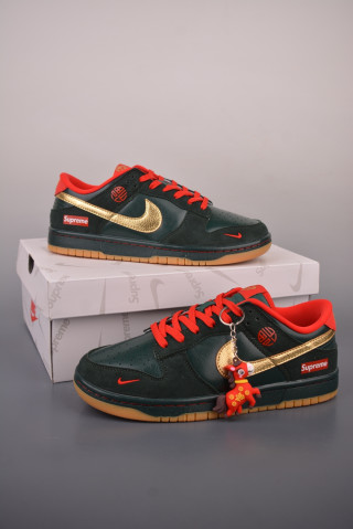 Nike Dunk Low Supreme Navy Gold Red UA Replica view 3