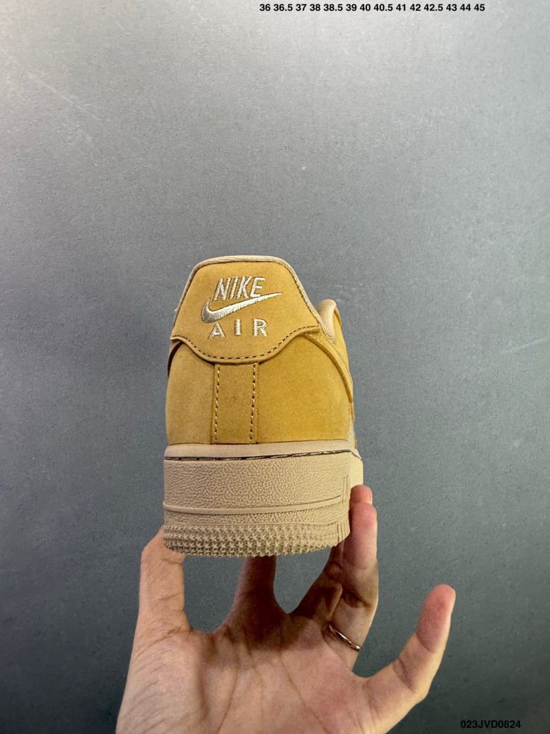 Nike Air Force 1 '07 Low Yellow Wheat view