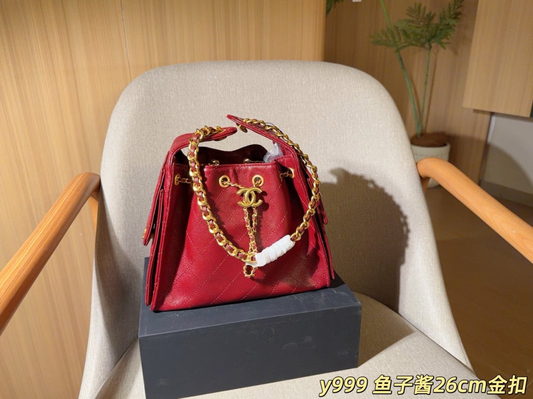 Chanel 25C Caviar Hobo Bucket Bag Cream Rep view