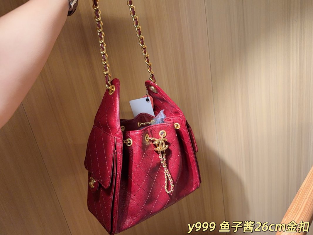 Chanel 25C Caviar Hobo Bucket Bag Cream Rep view
