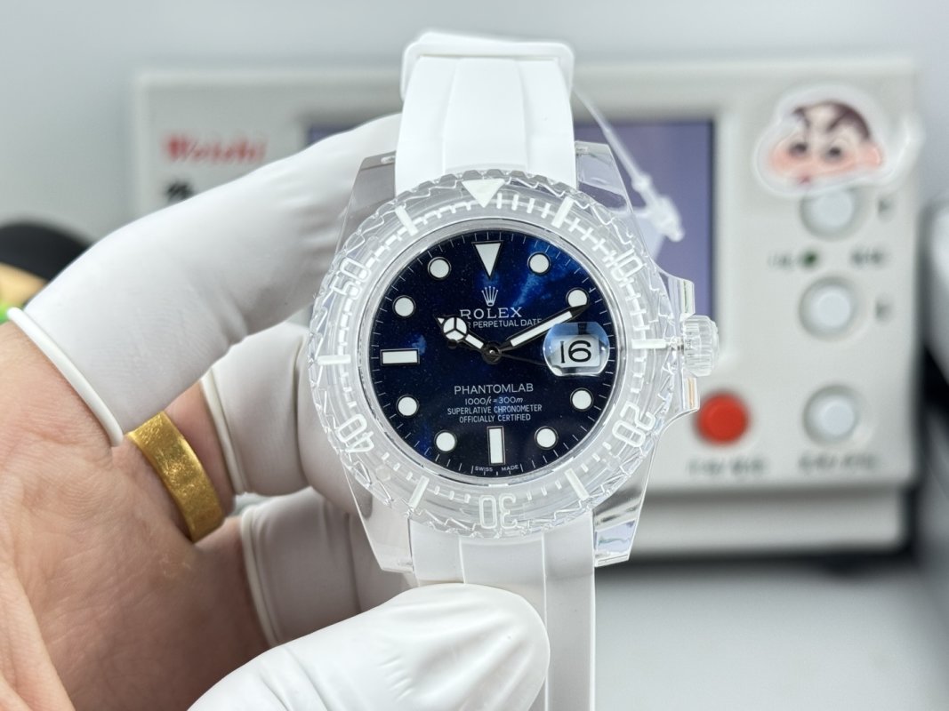 Rolex Submariner Crystal PMMA Ice Blue Replica Watch 40mm view