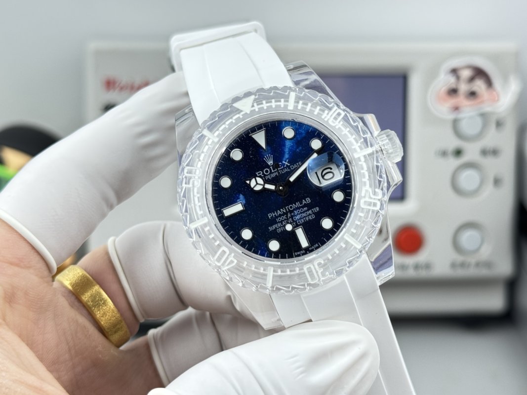 Rolex Submariner Crystal PMMA Ice Blue Replica Watch 40mm view