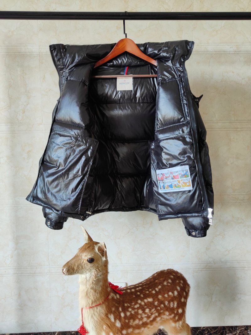 Moncler Maya 1:1 UA Replica Black White Puffer Jacket view